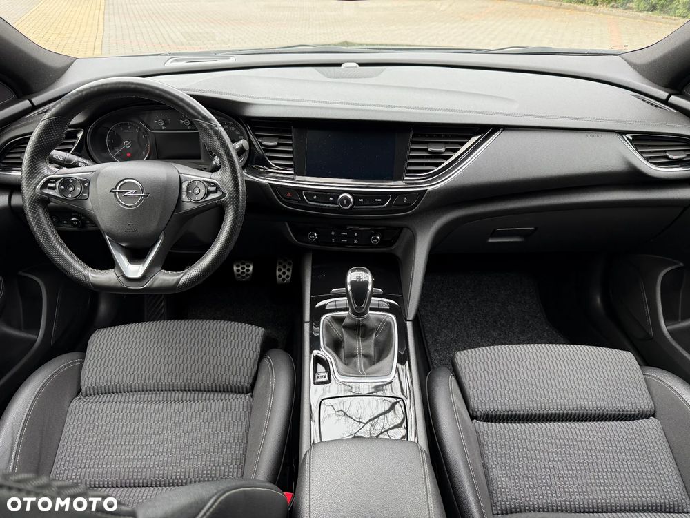 Opel Insignia 1.5 Direct InjectionTurbo Business Innovation - 17