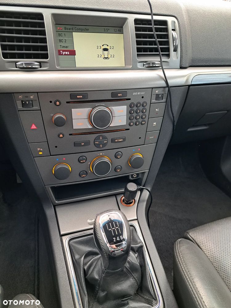 Opel Vectra 1.9 CDTI Cosmo - 14