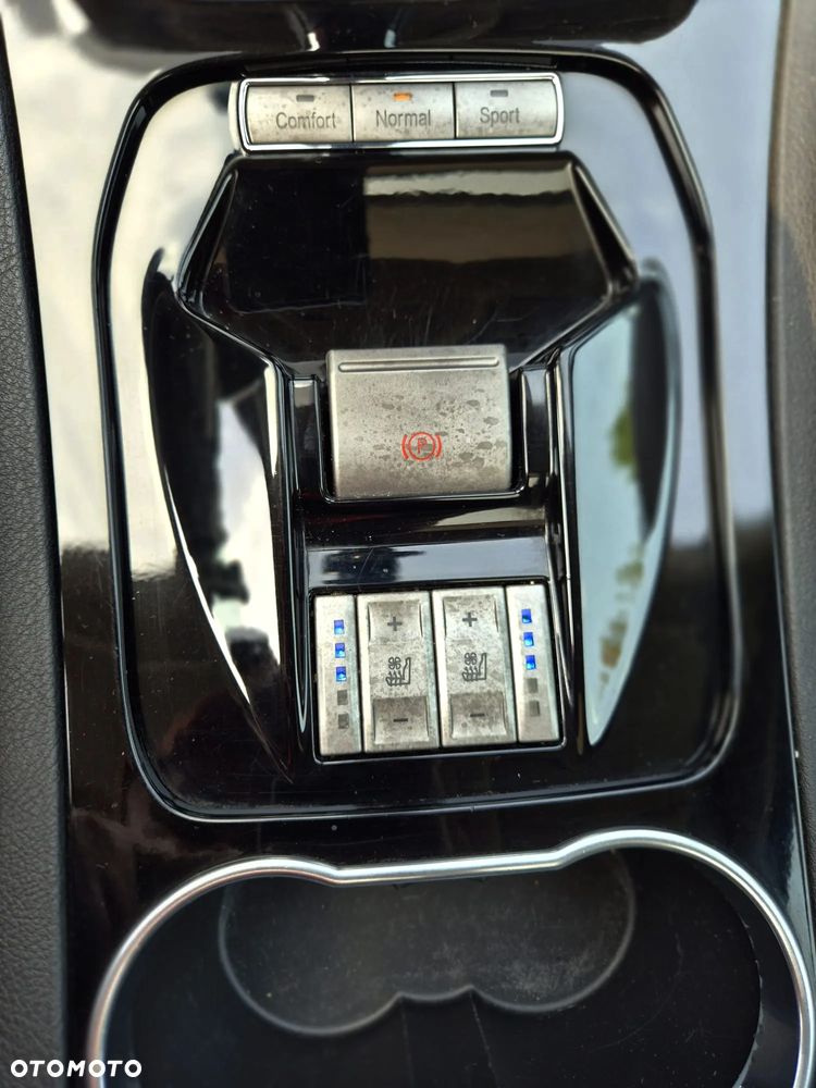 Ford S-Max - 25