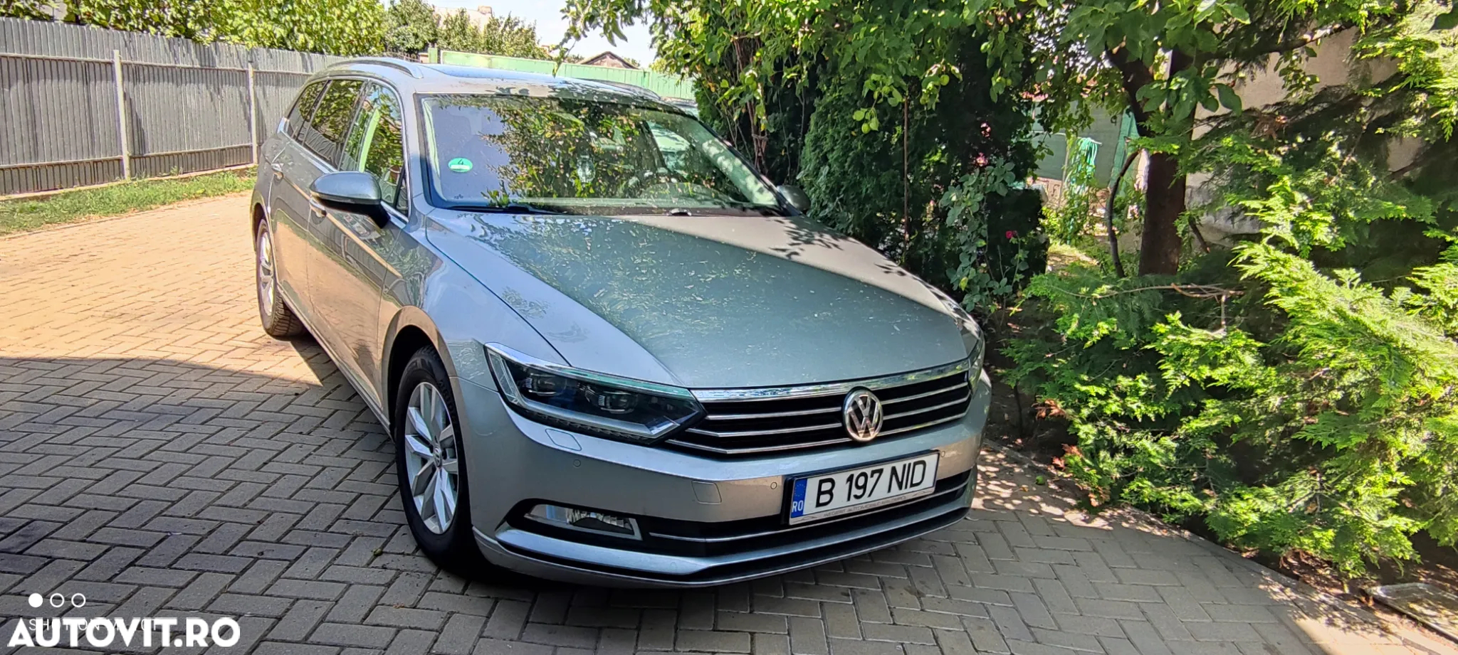 Volkswagen Passat Variant 2.0 TDI DSG Comfortline - 9