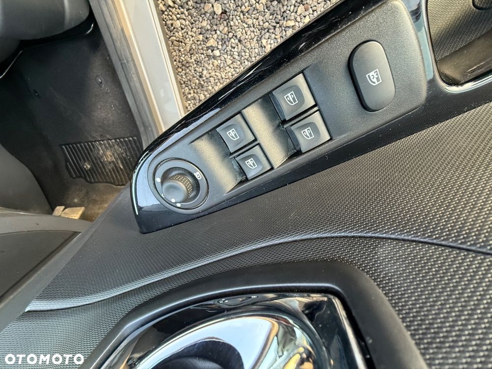 Renault Captur TCe 120 EDC Dynamique - 17