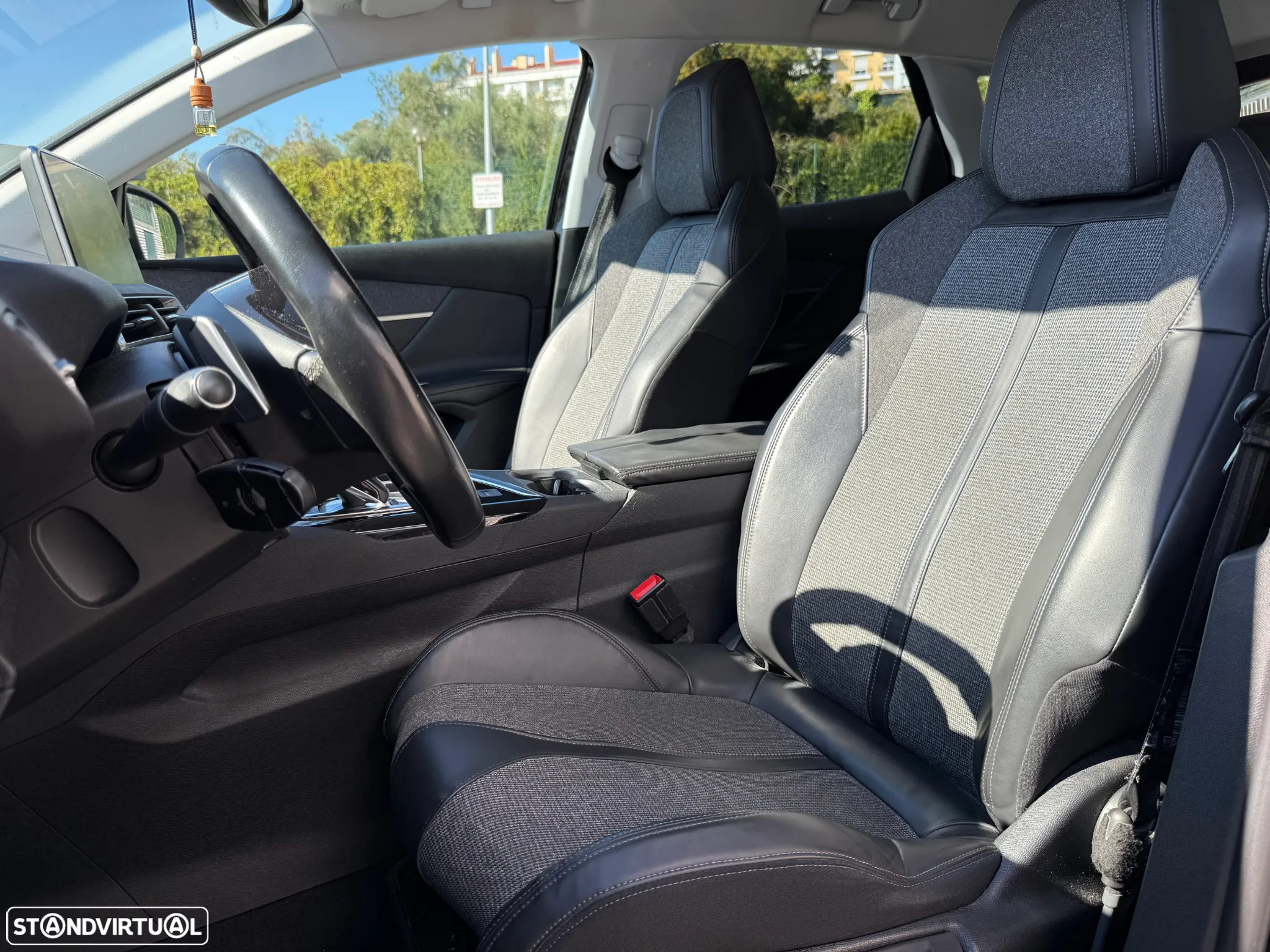 Peugeot 3008 1.6 BlueHDi Allure EAT6 - 13