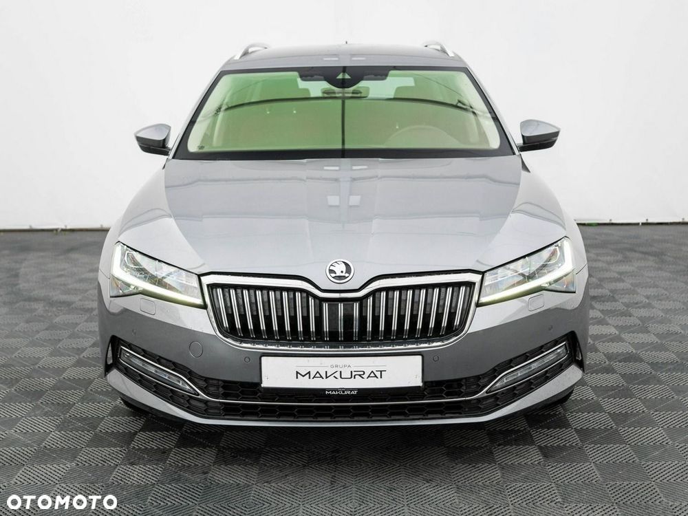 Skoda Superb 2.0 TDI SCR Style DSG - 8