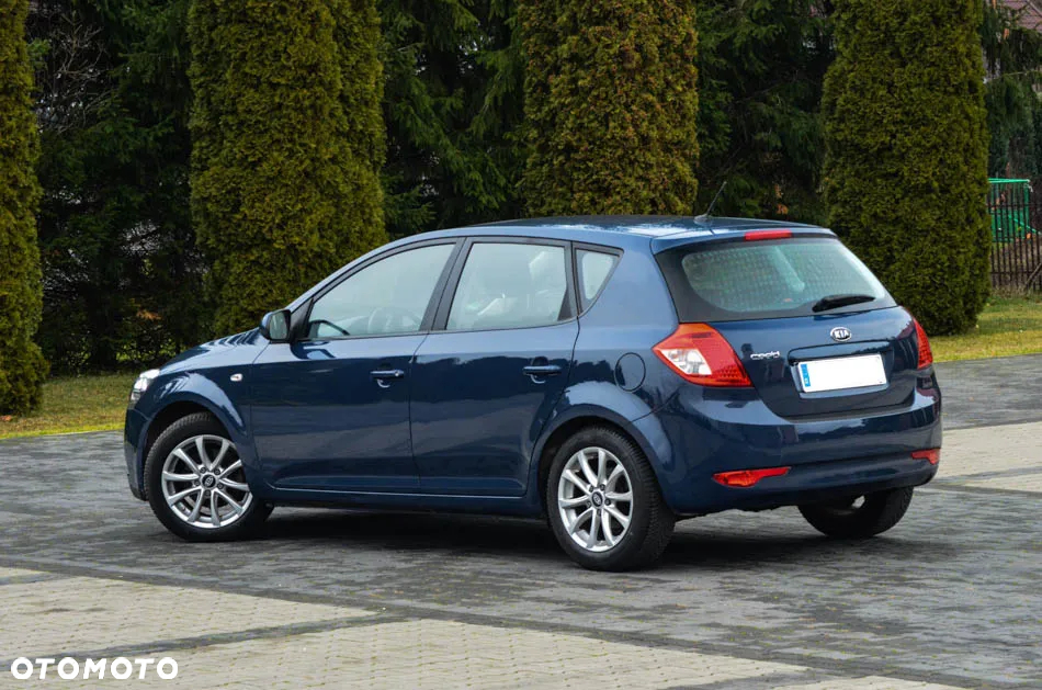 Kia Ceed Cee'd 1.6 Comfort - 19