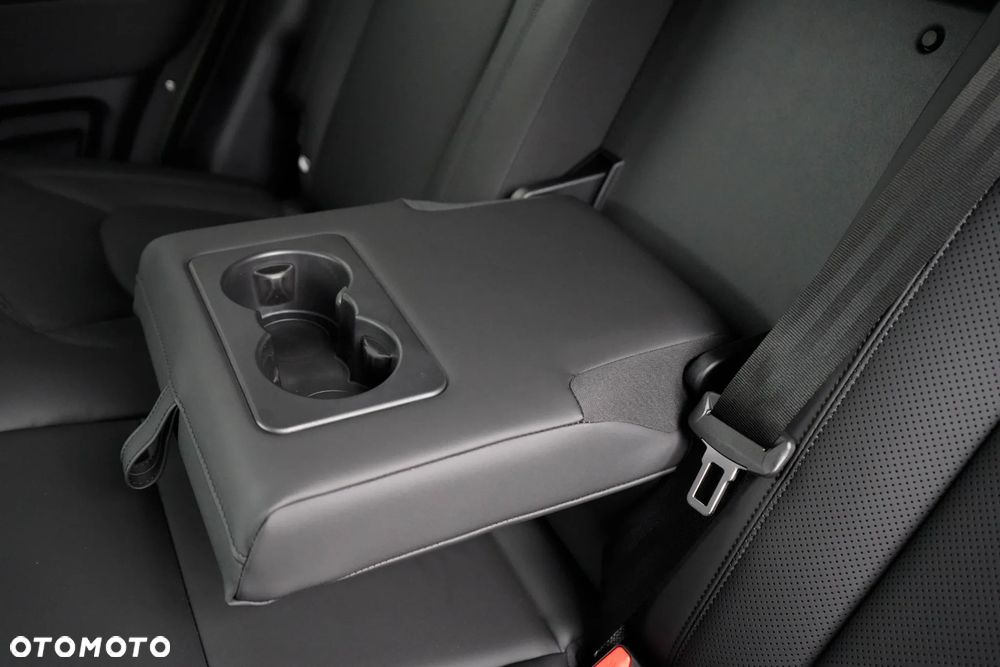 Land Rover Defender 3.0 D200 mHEV S - 34