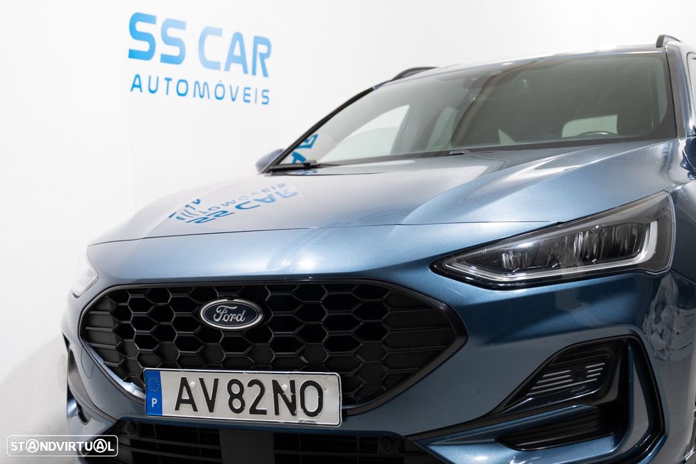 Ford Focus SW 1.0 EcoBoost MHEV ST-Line - 4