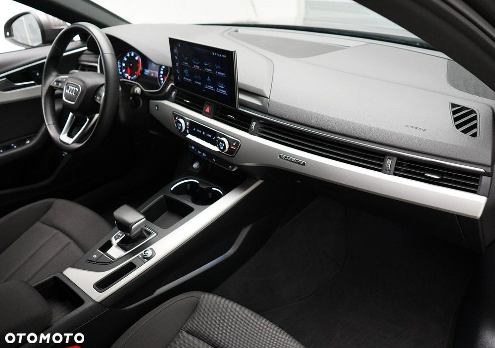 Audi A4 Avant - 17