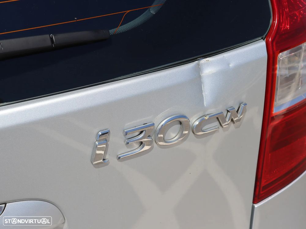 Hyundai i30 CW 1.4 CVVT Blue Comfort - 27