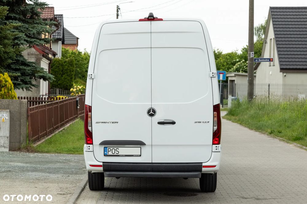Mercedes-Benz Sprinter 907 316 CDI - 6