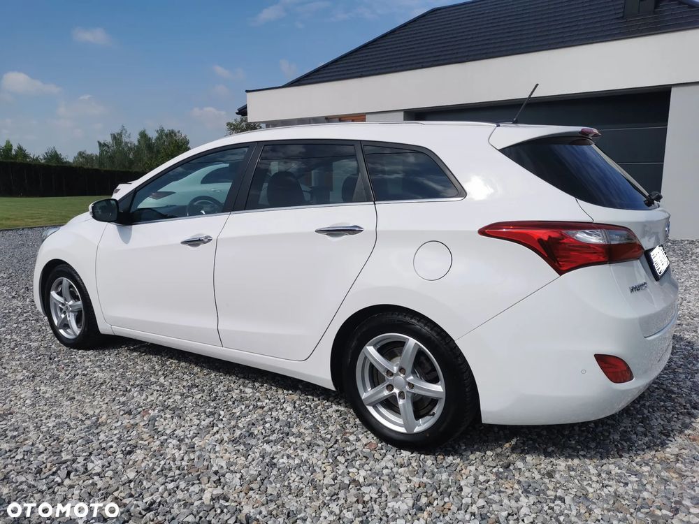 Hyundai i30 1.6 CRDi Premium - 5