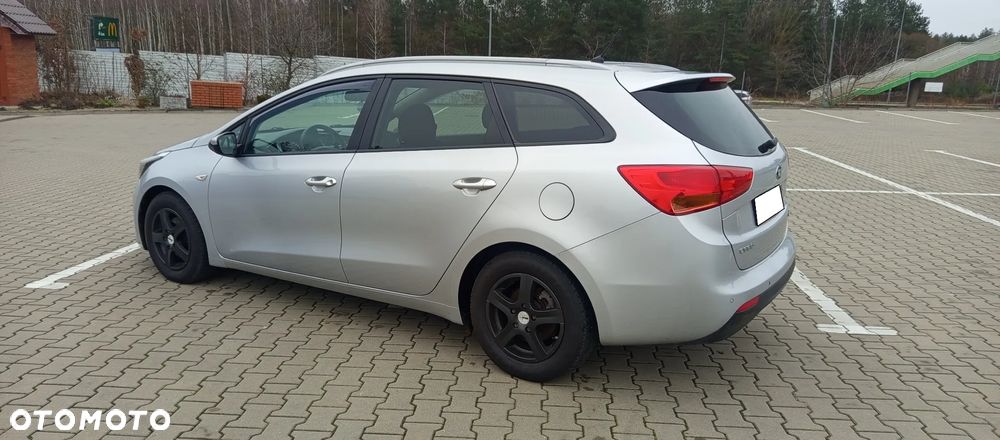 Kia Ceed 1.6 CRDi L - 18