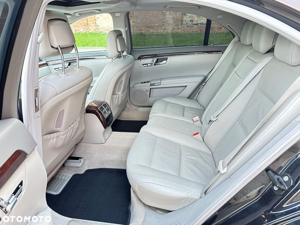 Mercedes-Benz Klasa S 320 L CDI - 18