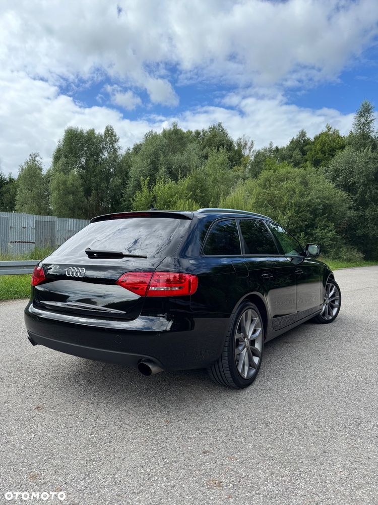 Audi A4 Avant - 4