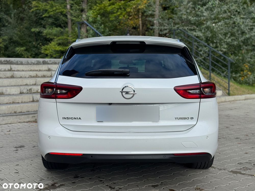 Opel Insignia 2.0 CDTI Cosmo S&S - 11