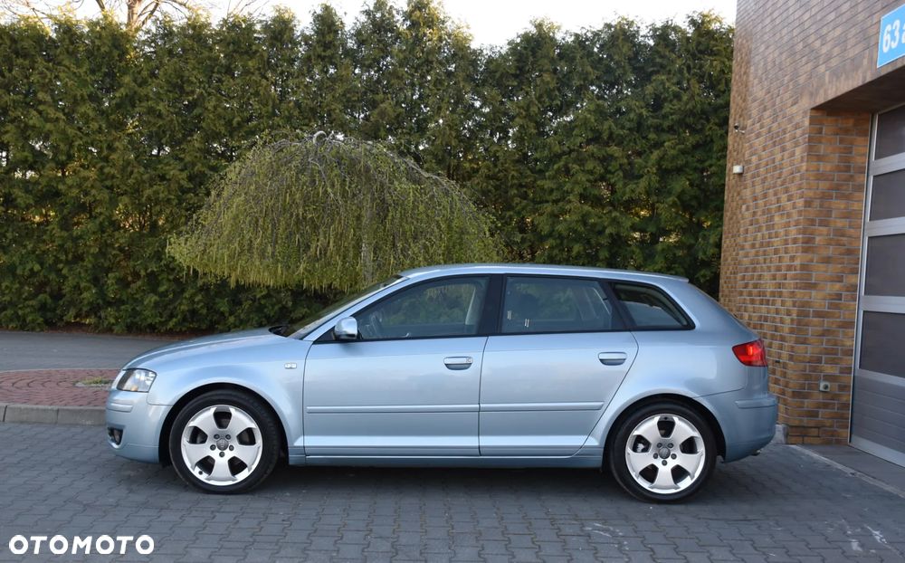 Audi A3 Sportback 2.0 TDI Ambiente - 6