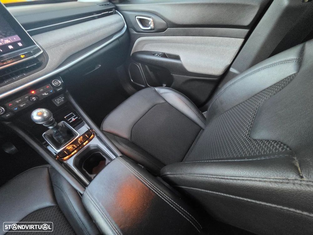 Jeep Compass 1.6 MultiJet Longitude - 23