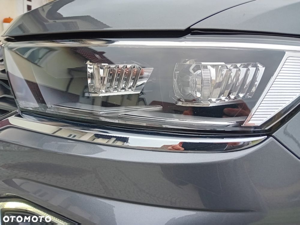 Volkswagen T-Roc 2.0 TDI SCR 4MOTION DSG Sport - 32