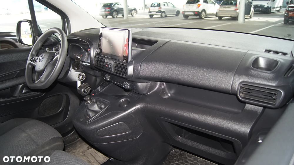 Opel COMBO - 36