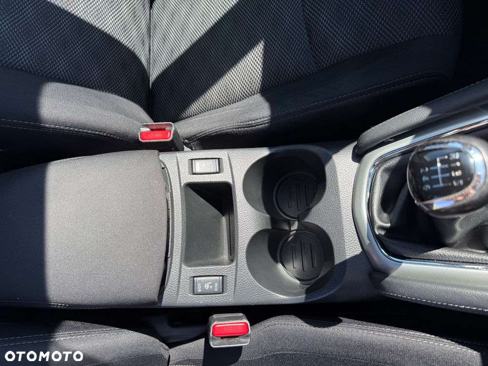 Nissan Qashqai - 32