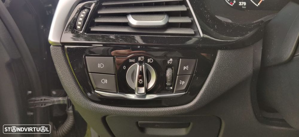 BMW 530 e iPerformance Pack M - 29