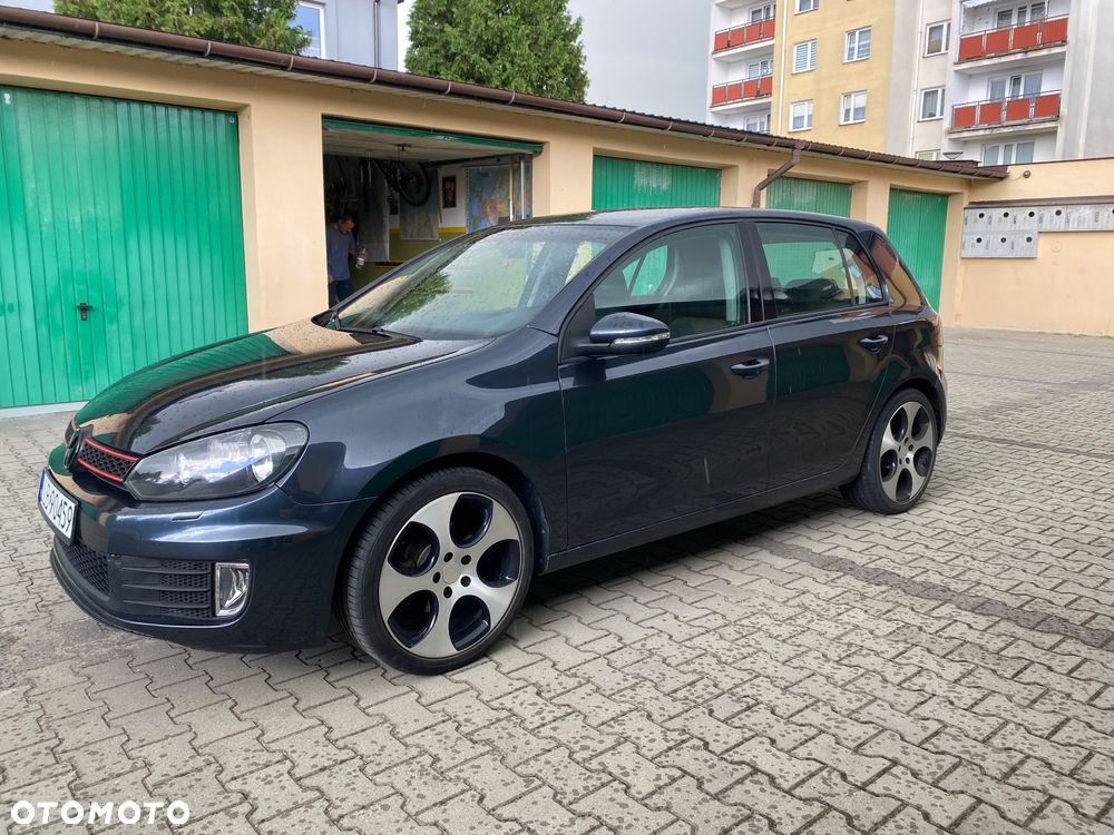 Volkswagen Golf 1.6 Comfortline - 1