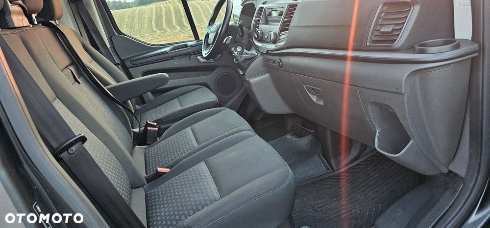 Ford transit custom - 11
