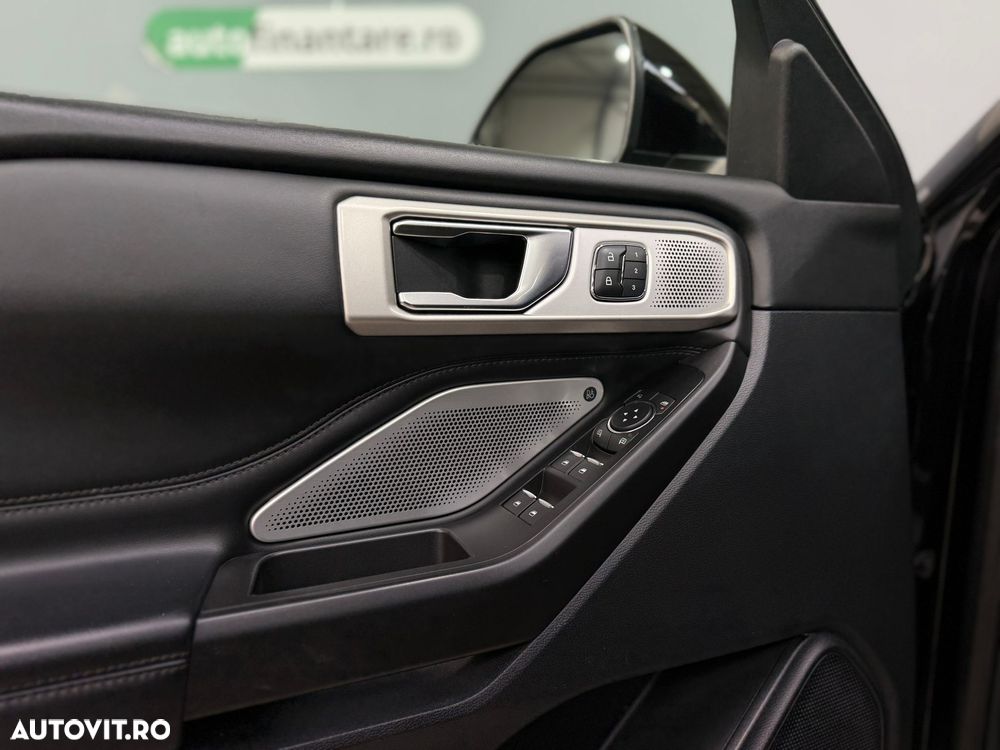 Ford Explorer 3.0 PHEV Platinum - 14