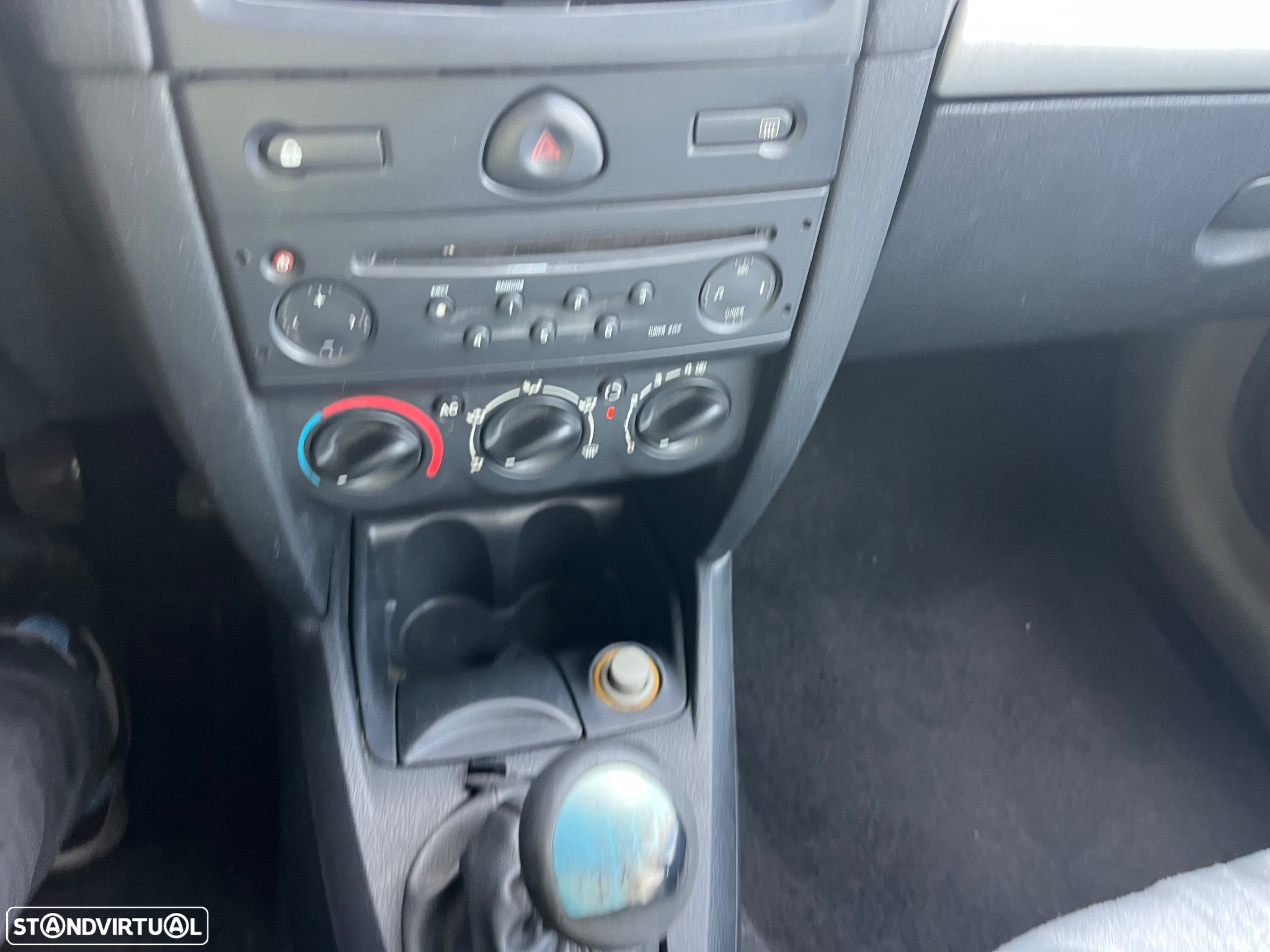Renault Clio 1.5 dCi Expression - 23