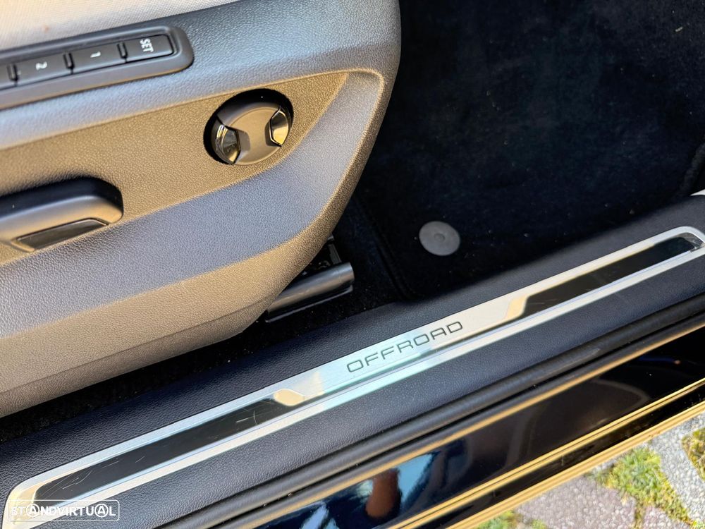 VW Tiguan Allspace 2.0 TDI High.DSG 4Motion - 24