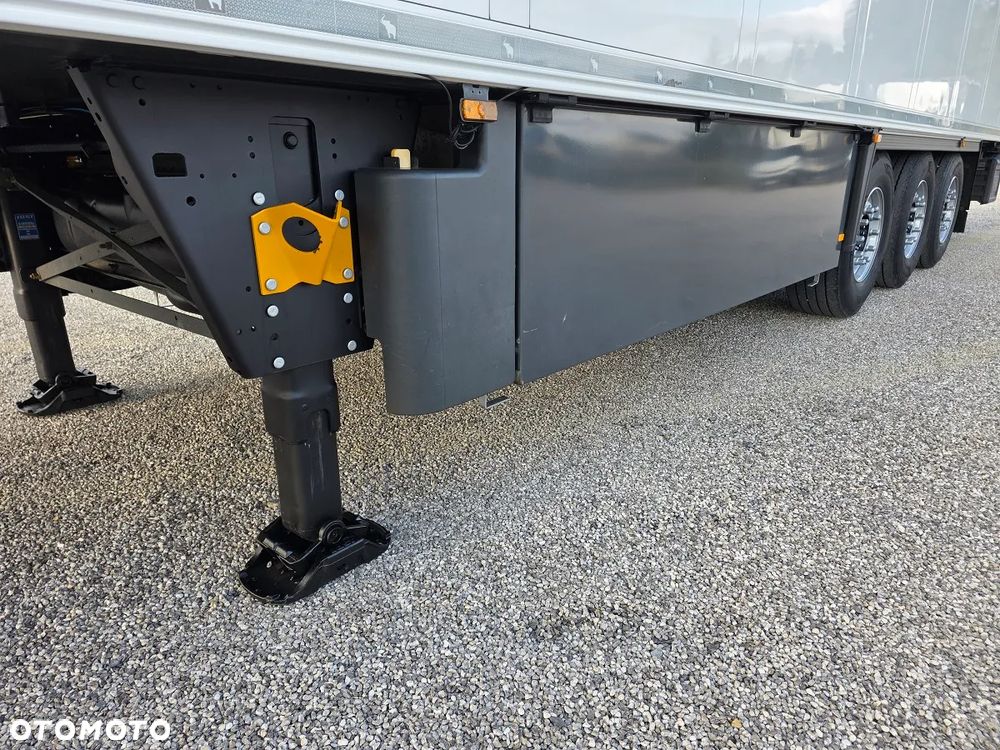 Schmitz Cargobull THERMO KING MULTITEP. DOPELSTOCK  / ŚCIANA 7 CM / - 18