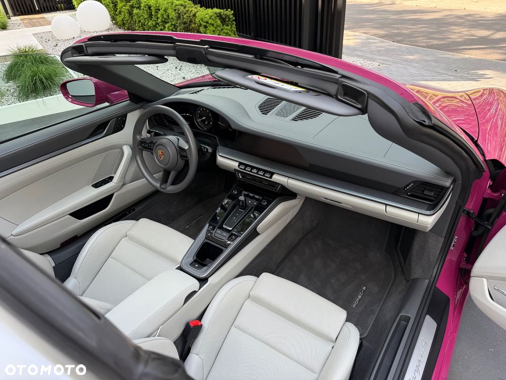 Porsche 911 Targa 4S - 20