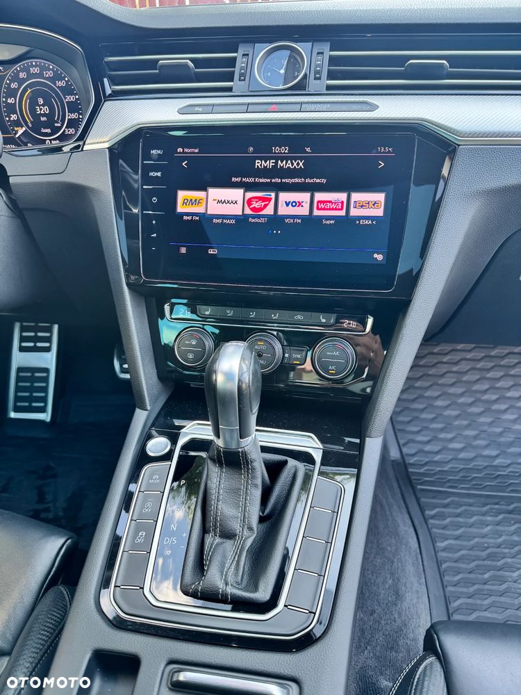 Volkswagen Passat - 10