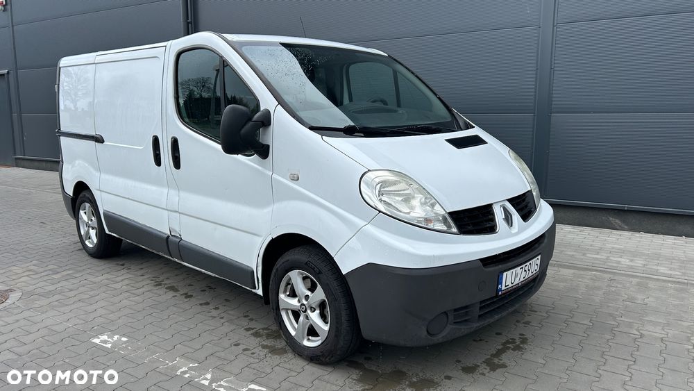 Renault Trafic - 8
