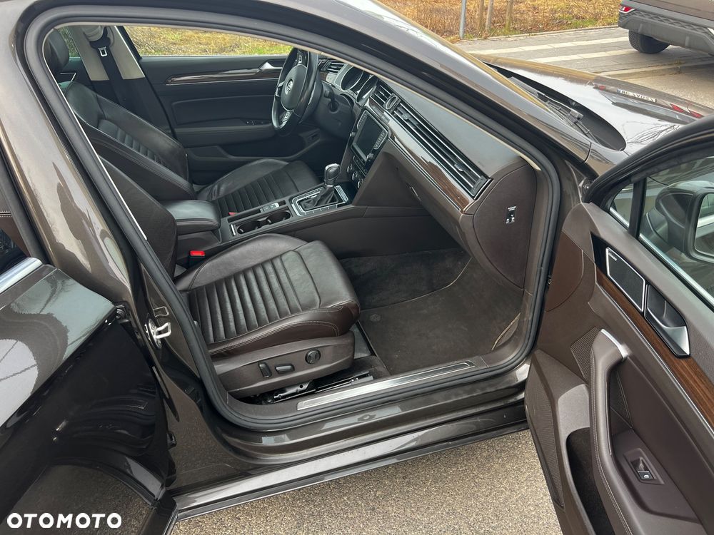 Volkswagen Passat 2.0 TSI BMT Comfortline DSG - 10