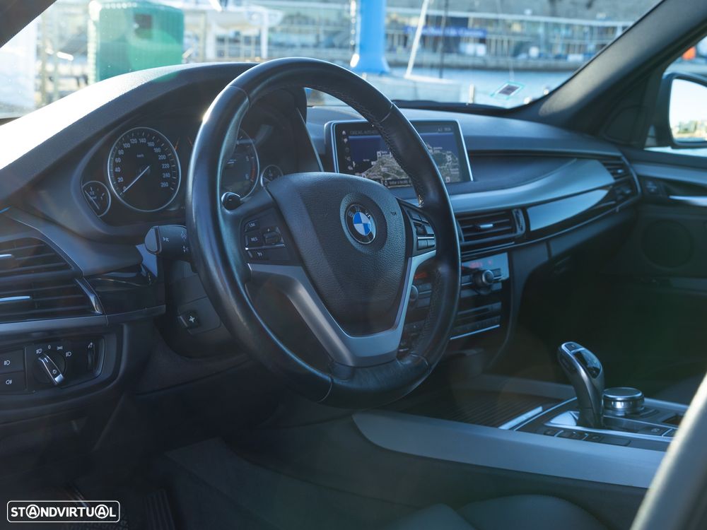 BMW X5 25 d sDrive Comfort 7L - 10