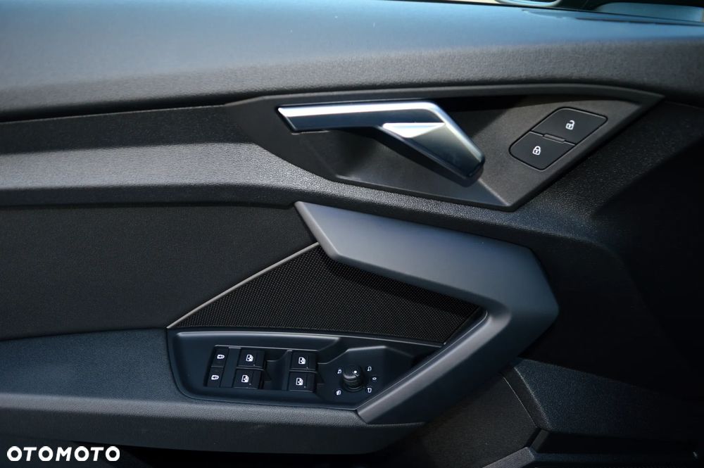 Audi A3 Sportback 35 TFSI S line - 38