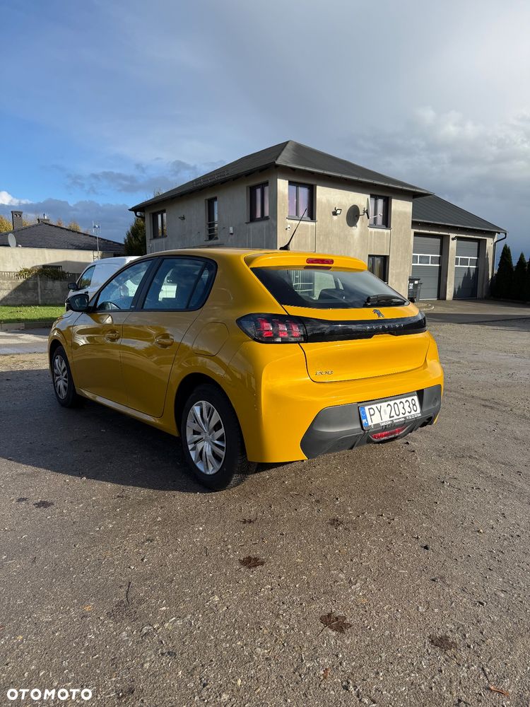 Peugeot 208 - 7