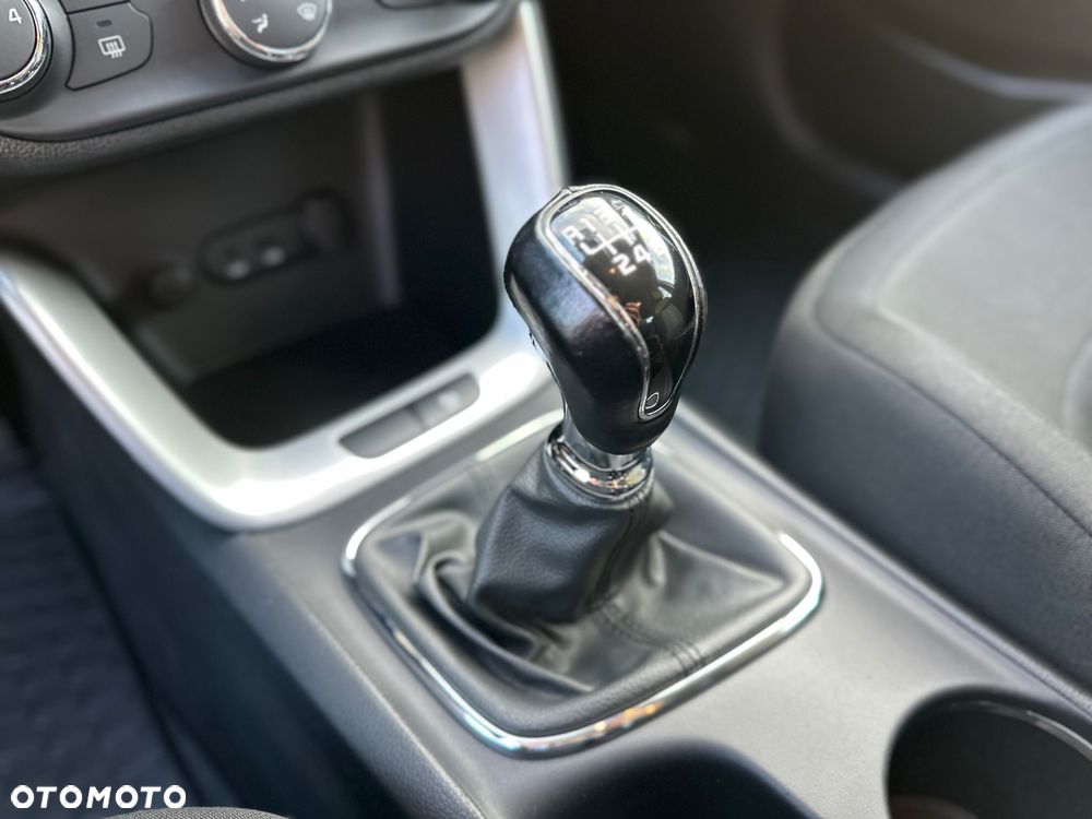 Kia Ceed 1.6 CRDi 128 ISG Edition 7 - 28