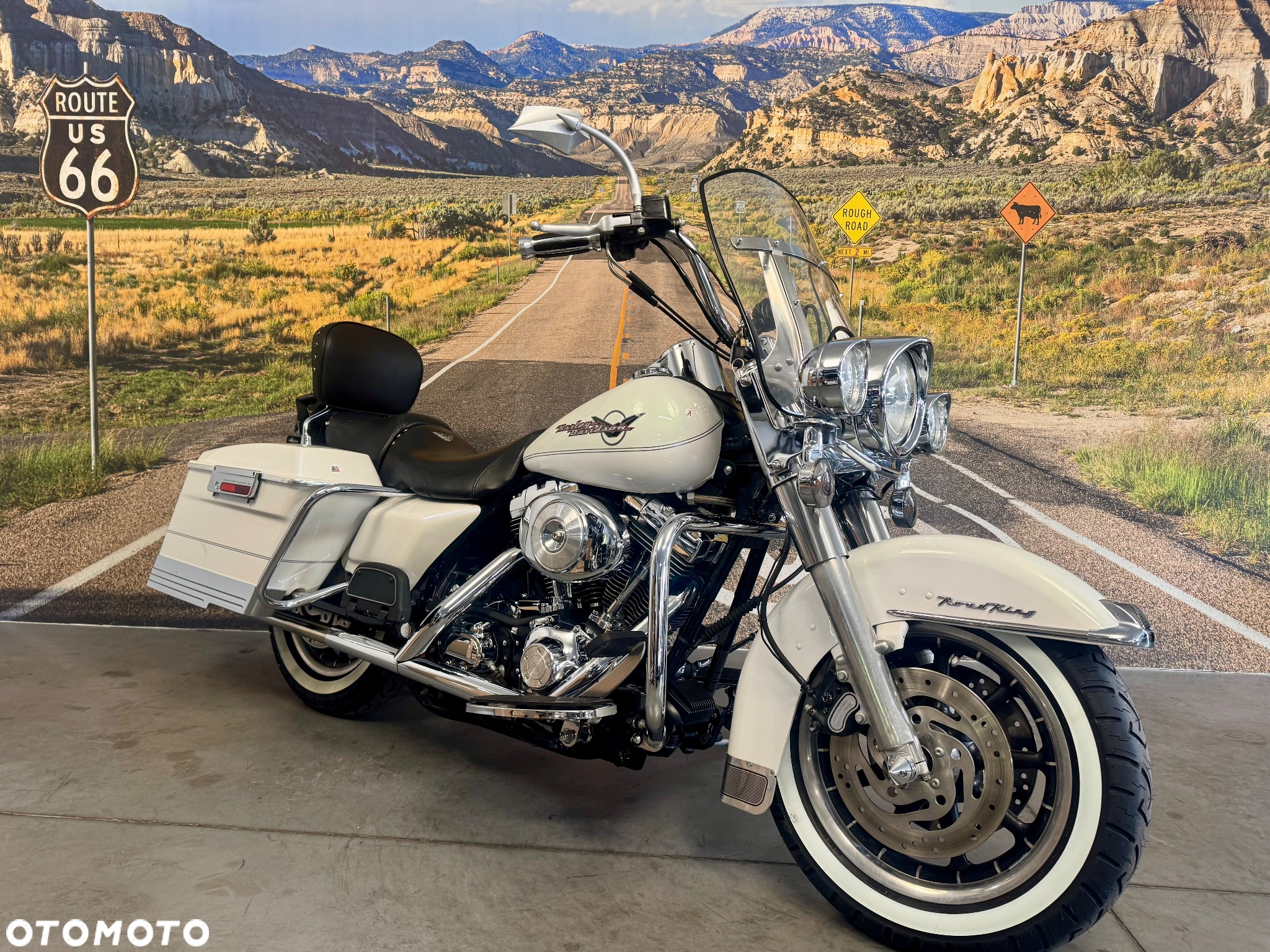 Harley-Davidson Touring Road King - 2