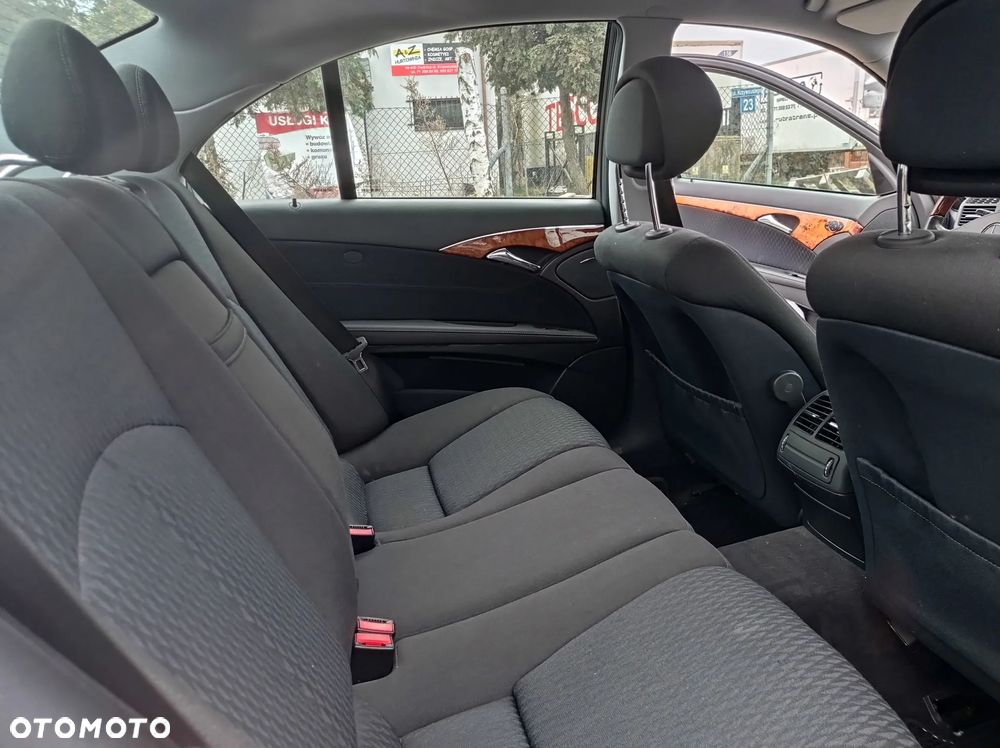 UWAGA ! 2006 MERCEDES W211 BENZ SEDAN AVANGARDE V6 272PS AUTOMAT PODLPG MALE KM I WLASC PL - 11