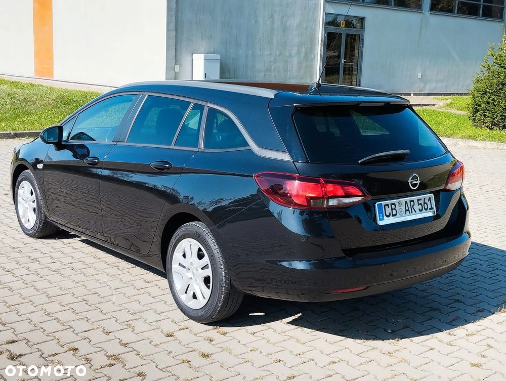 Opel Astra 1.4 Turbo 120 Jahre - 5