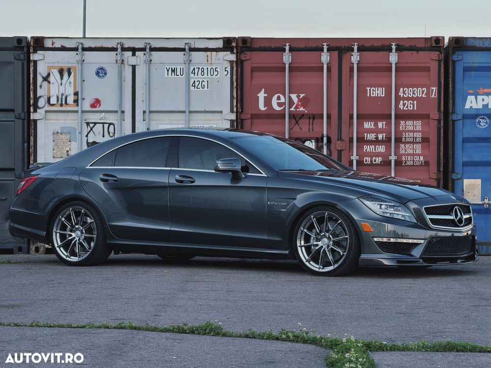 Mercedes-Benz CLS - 1