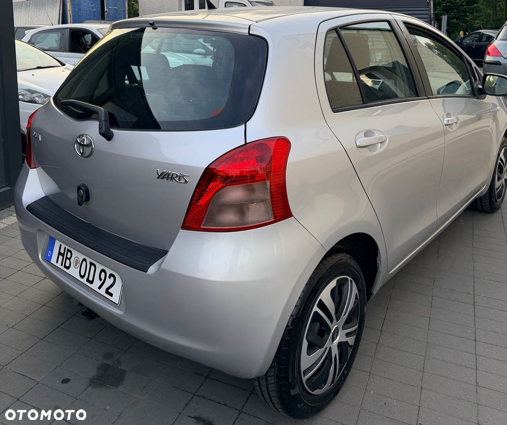 Toyota Yaris 1.3 Luna Hit - 17