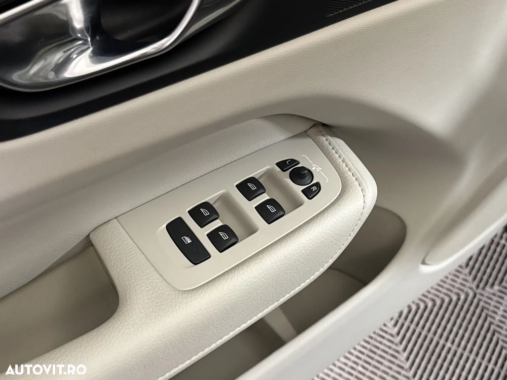 Volvo XC 60 - 15