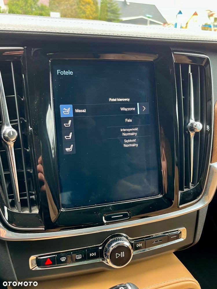 Volvo V90 D4 SCR AWD Inscription - 25