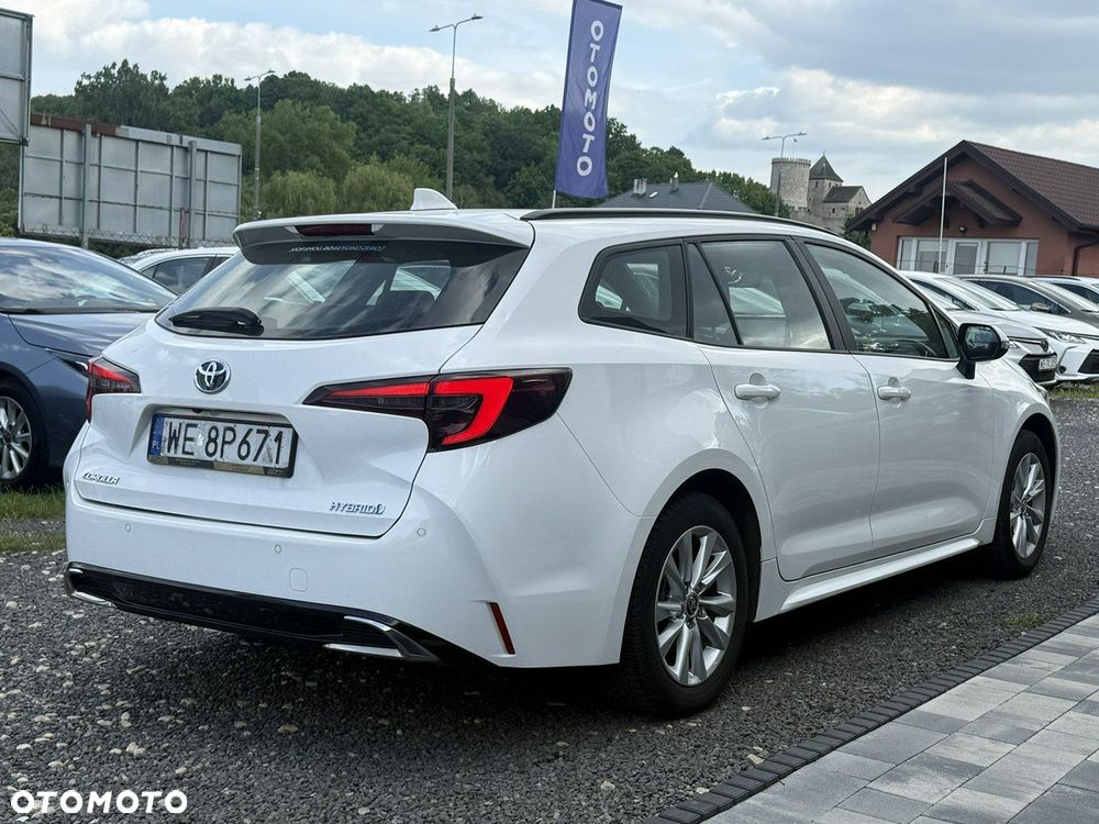 Toyota Corolla 1.8 Hybrid Comfort - 5