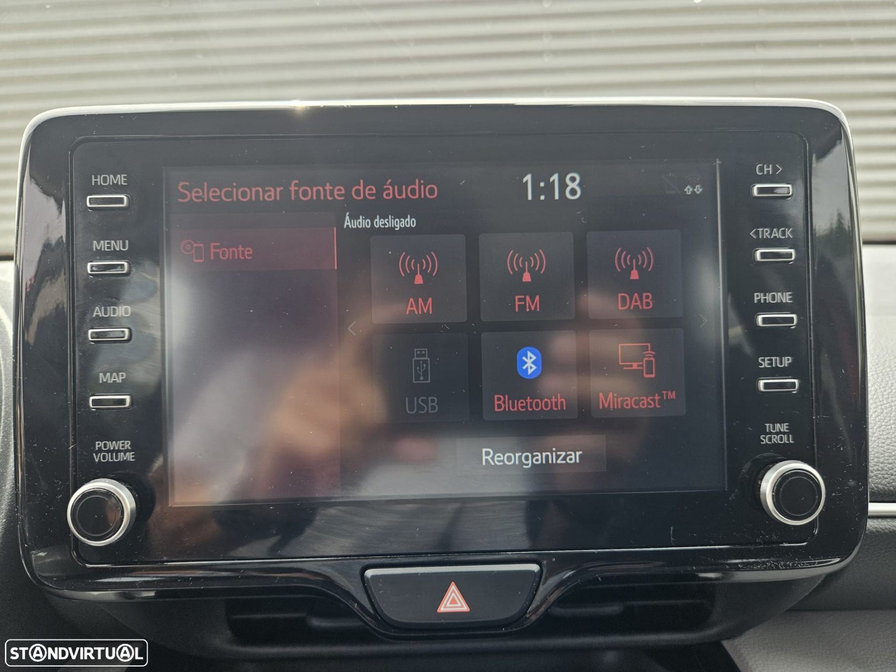 Toyota Yaris Cross 1.5 HDF Comfort Plus - 28