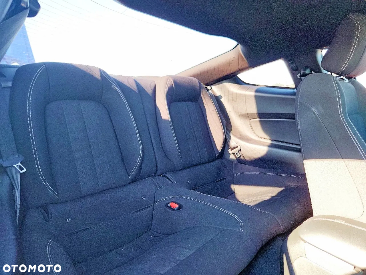 Ford Mustang 2.3 Eco Boost - 10