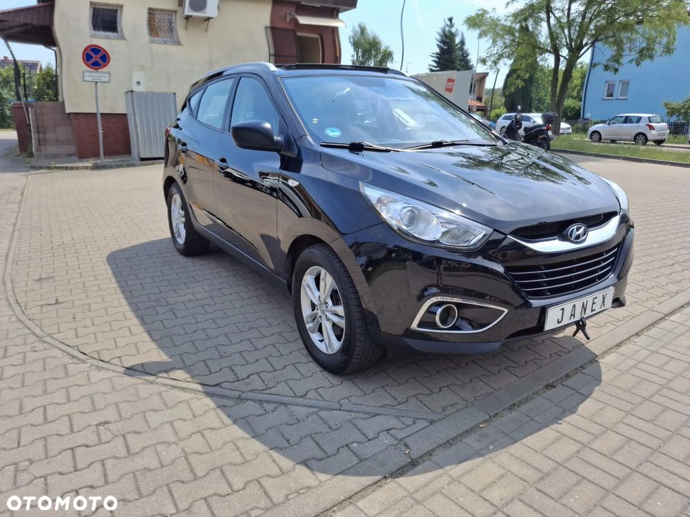 Hyundai ix35 1.6 2WD UEFA EURO 2012 Edition - 2