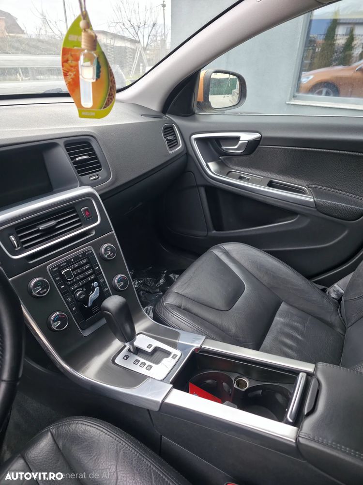 Volvo S60 D3 Geartronic Kinetic - 2